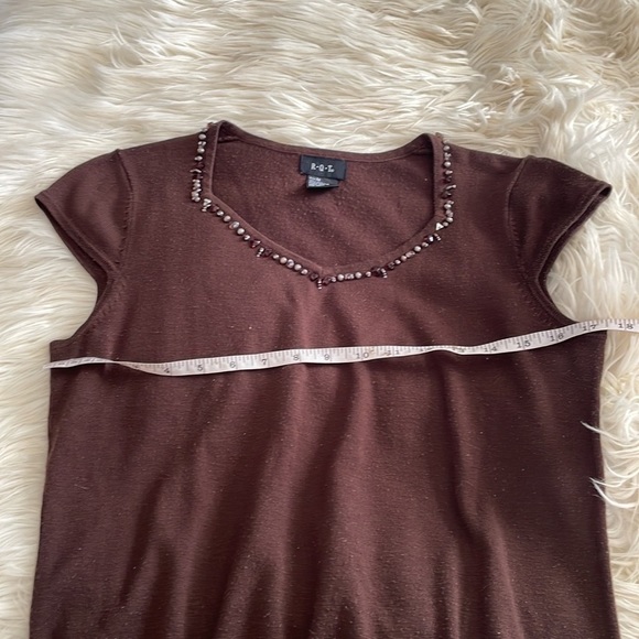 RQT brown beige white shirt sleeve v neck beaded bedazzled blouse top shirts M - Picture 16 of 16